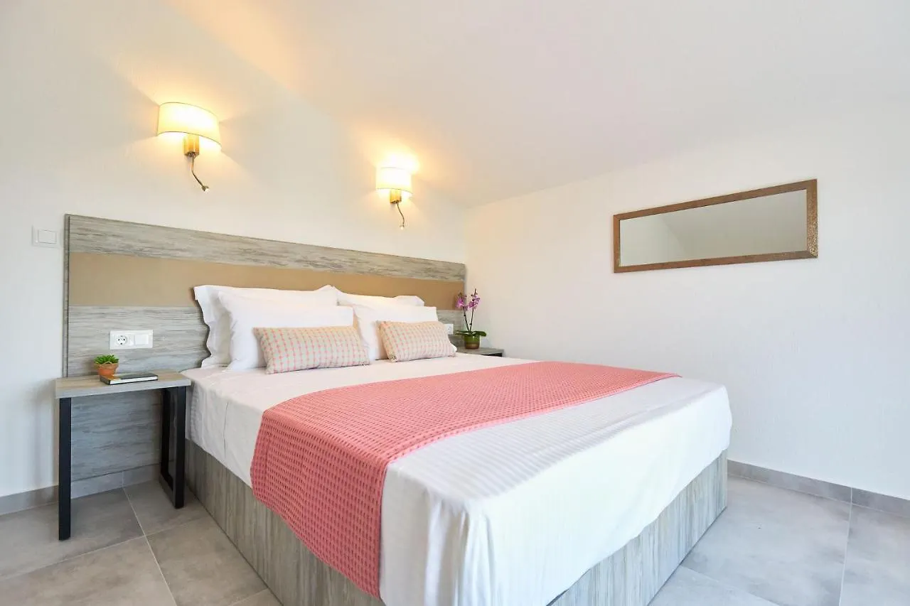 Siblings Apartments Nikiti  0*, Nikiti (Sithonia)